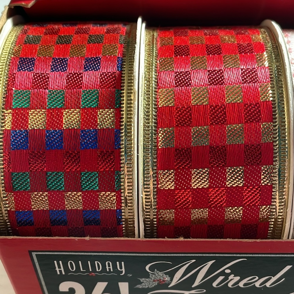 Holiday Wired Edge Fabric Ribbons Set - Picture 8 of 9